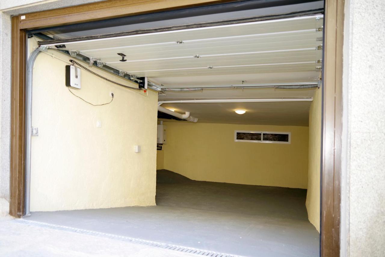 Vallespin 43 Parking, Wifi Ávila Dış mekan fotoğraf