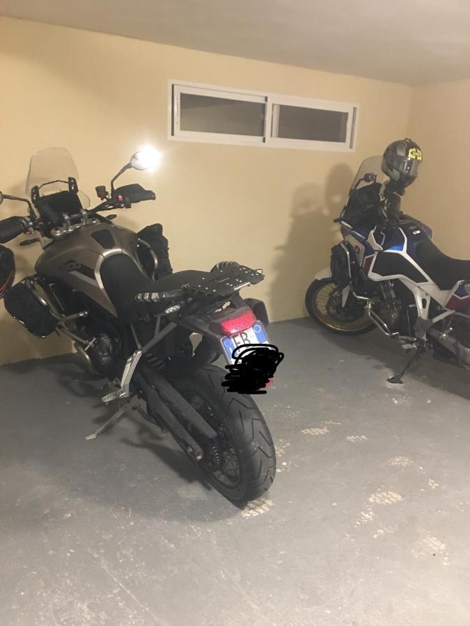 Vallespin 43 Parking, Wifi Ávila Dış mekan fotoğraf
